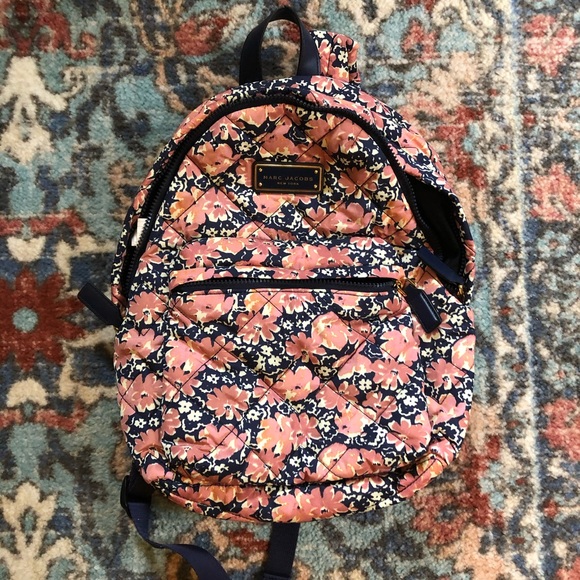 marc jacobs floral backpack